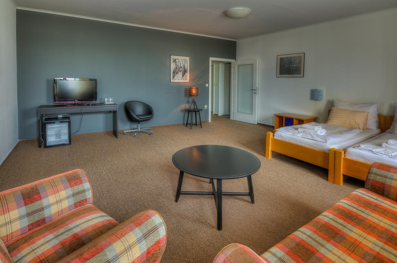 Itvv Hotel คาวาโลวิเซ ภายนอก รูปภาพ